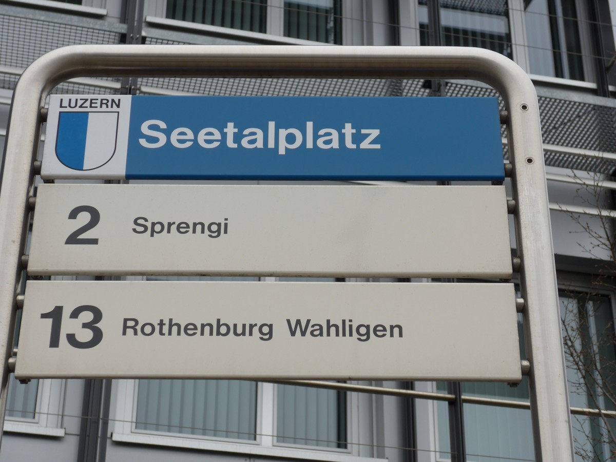 (148'963) - VBL-Haltestelle - Emmenbr�cke, Seetalplatz - am 16. Februar 2014