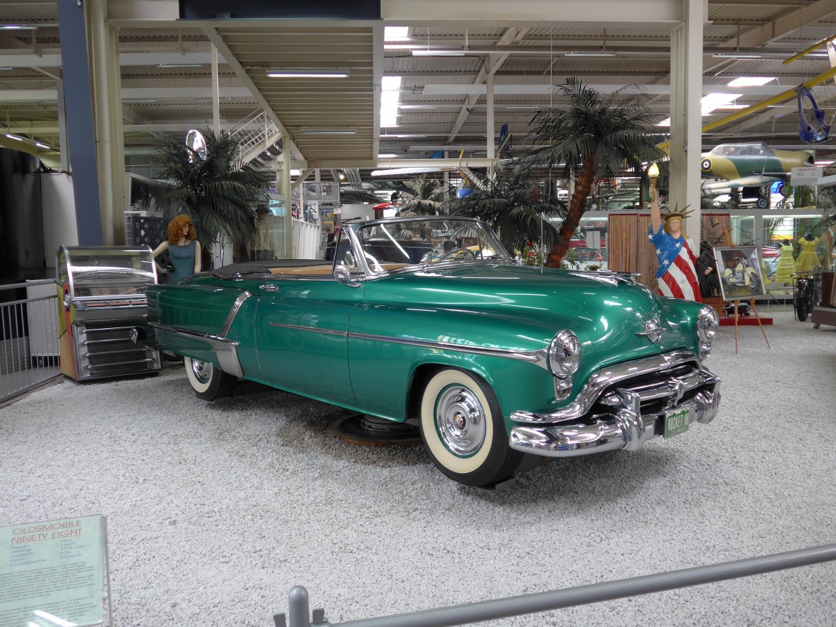 (149'867) - Oldsmobile - ROCKET 98 - am 25. April 2014 in Sinsheim, Museum