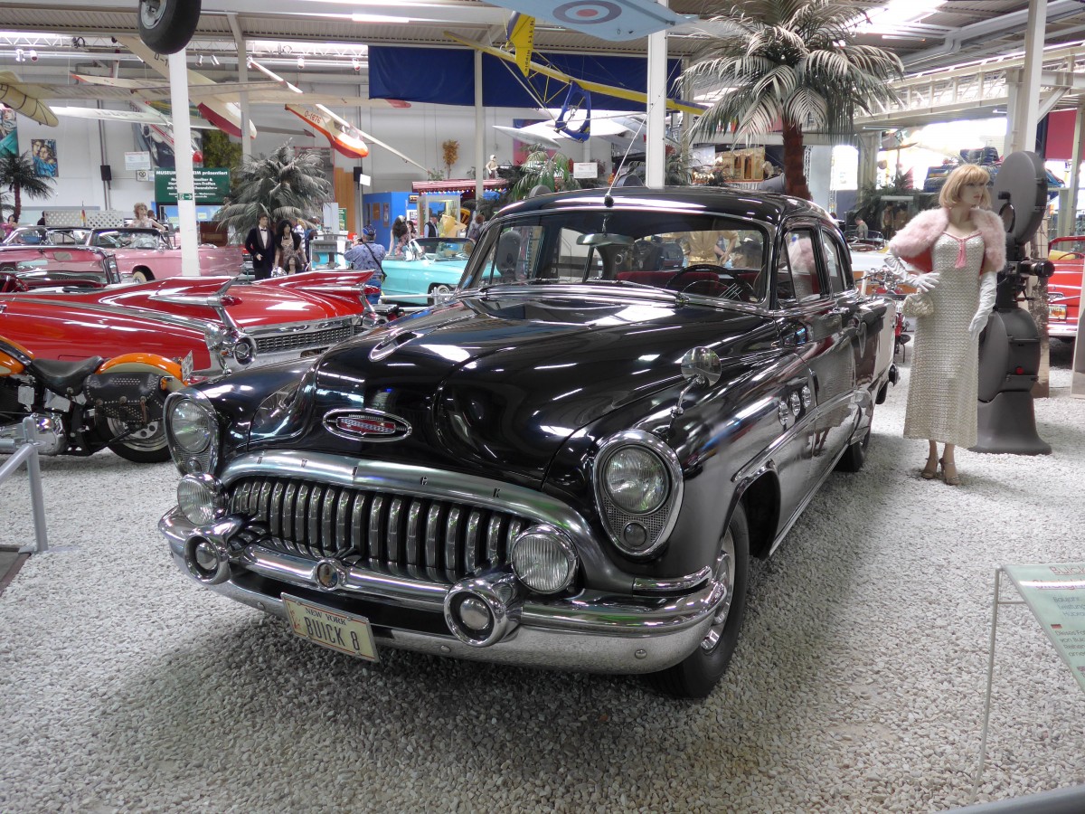 (149'893) - Buick - BUICK 8 - am 25. April 2014 in Sinsheim, Museum
