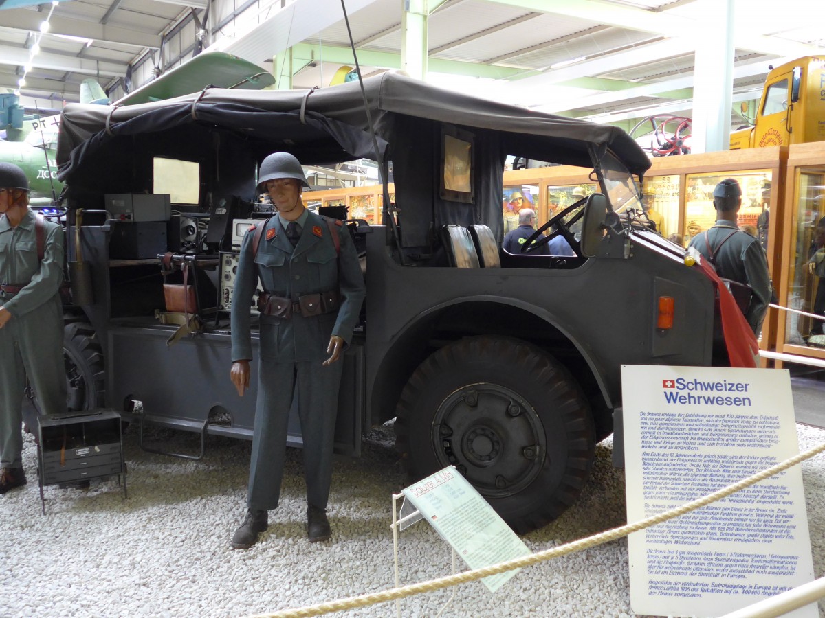 (149'922) - Schweizer Armee - M+75'008 - Saurer am 25. April 2014 in Sinsheim, Museum