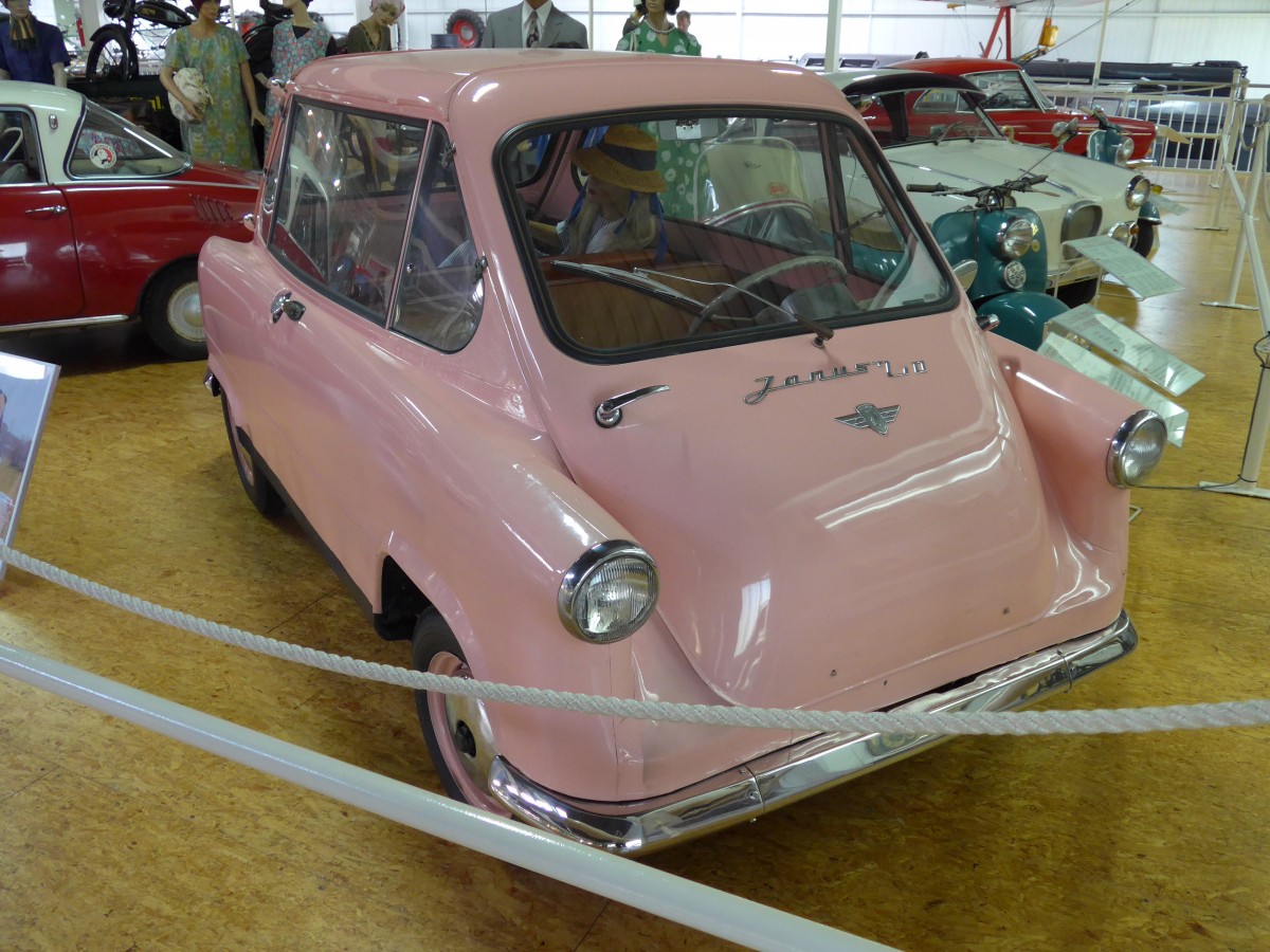 (149'968) - Janus am 25. April 2014 in Sinsheim, Museum