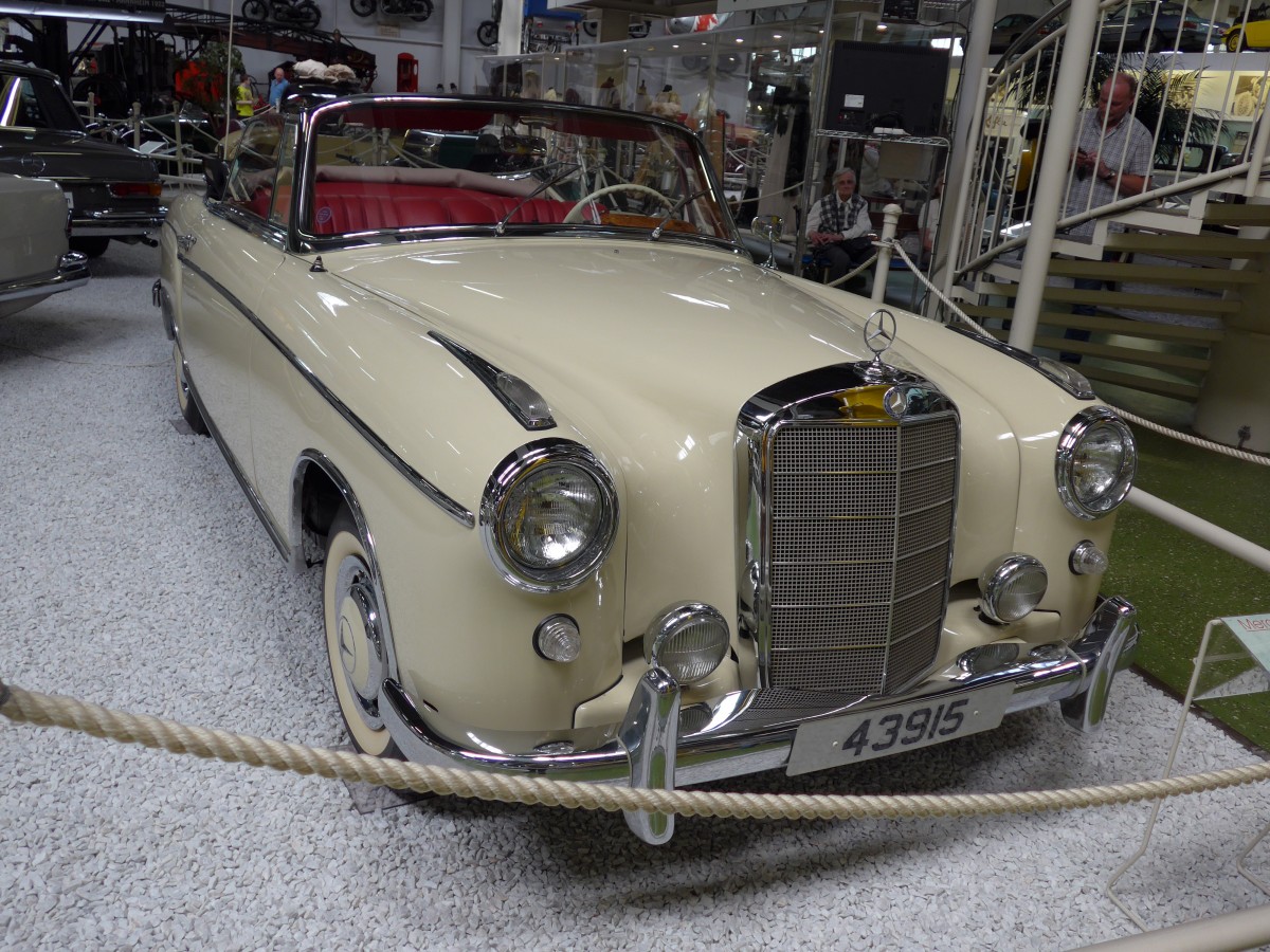 (149'990) - Mercedes - 43'915 - am 25. April 2014 in Sinsheim, Museum