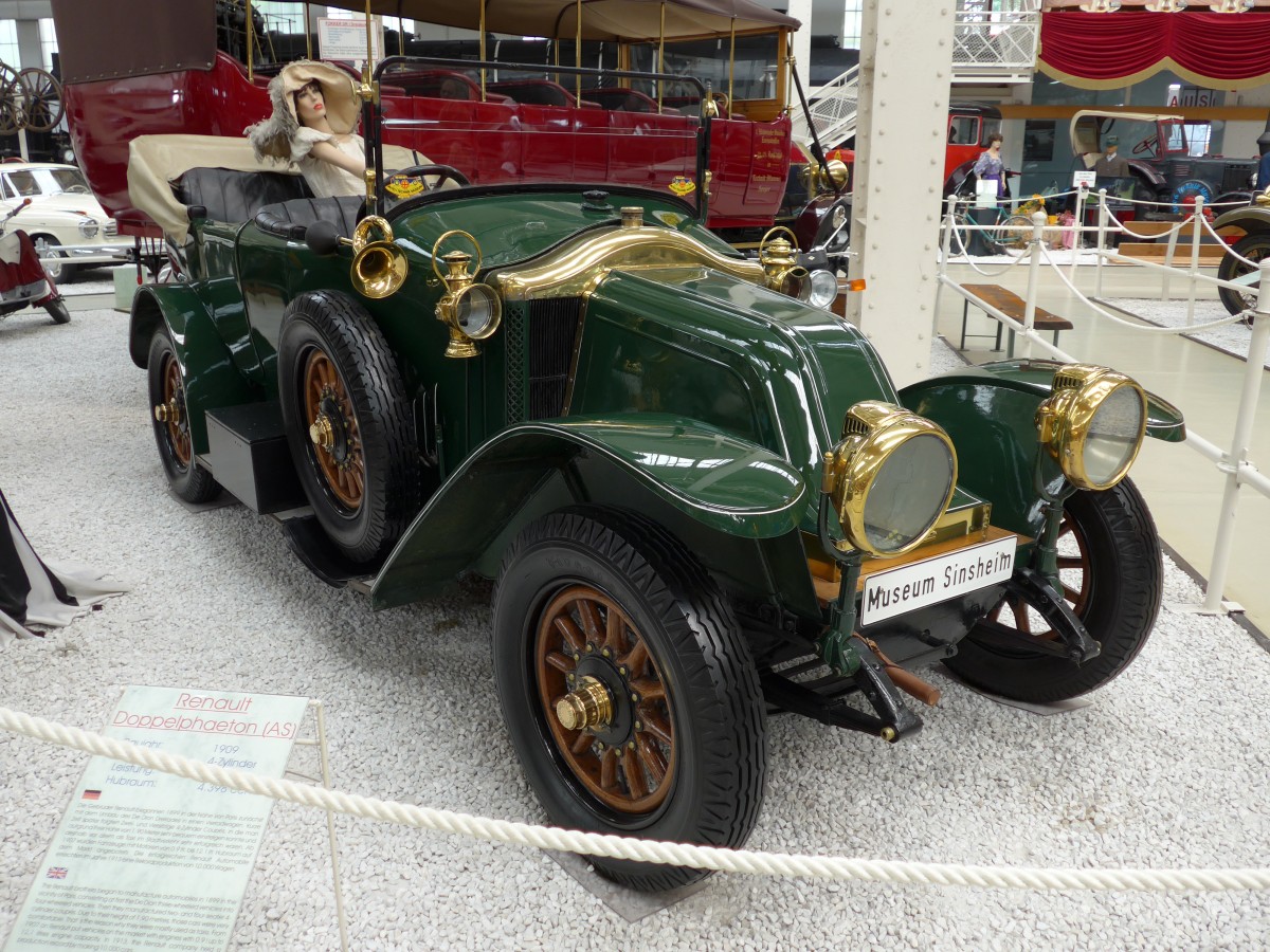 (150'343) - Renault am 26. April 2014 in Speyer, Technik-Museum
