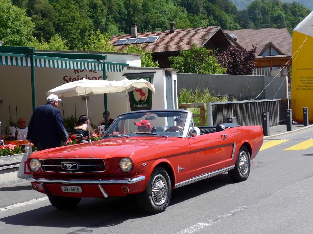 (151'320) - Ford - OW 6876 - am 8. Juni 2014 in Brienz, OiO