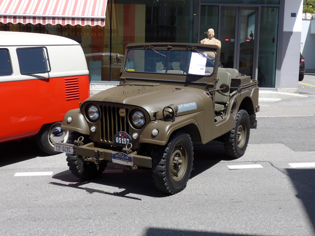 (151'350) - Willys (ex M+65'157) - LU 4424 - am 8. Juni 2014 in Brienz, OiO