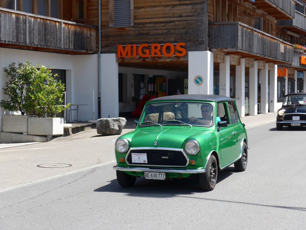 (151'402) - Austin Mini - BE 630'777 - am 8. Juni 2014 in Brienz, Hauptstrasse