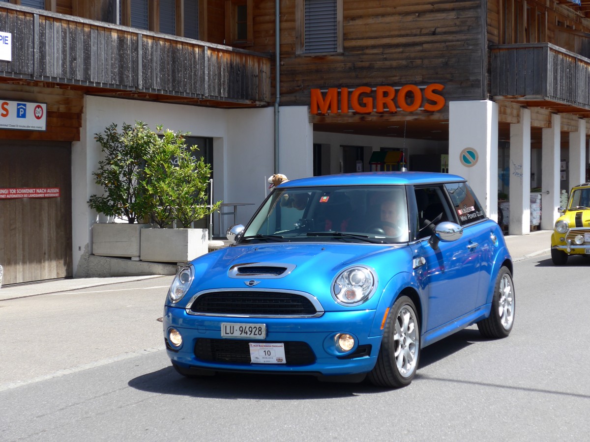 (151'424) - BMW Mini - LU 94'928 - am 8. Juni 2014 in Brienz, Hauptstrasse