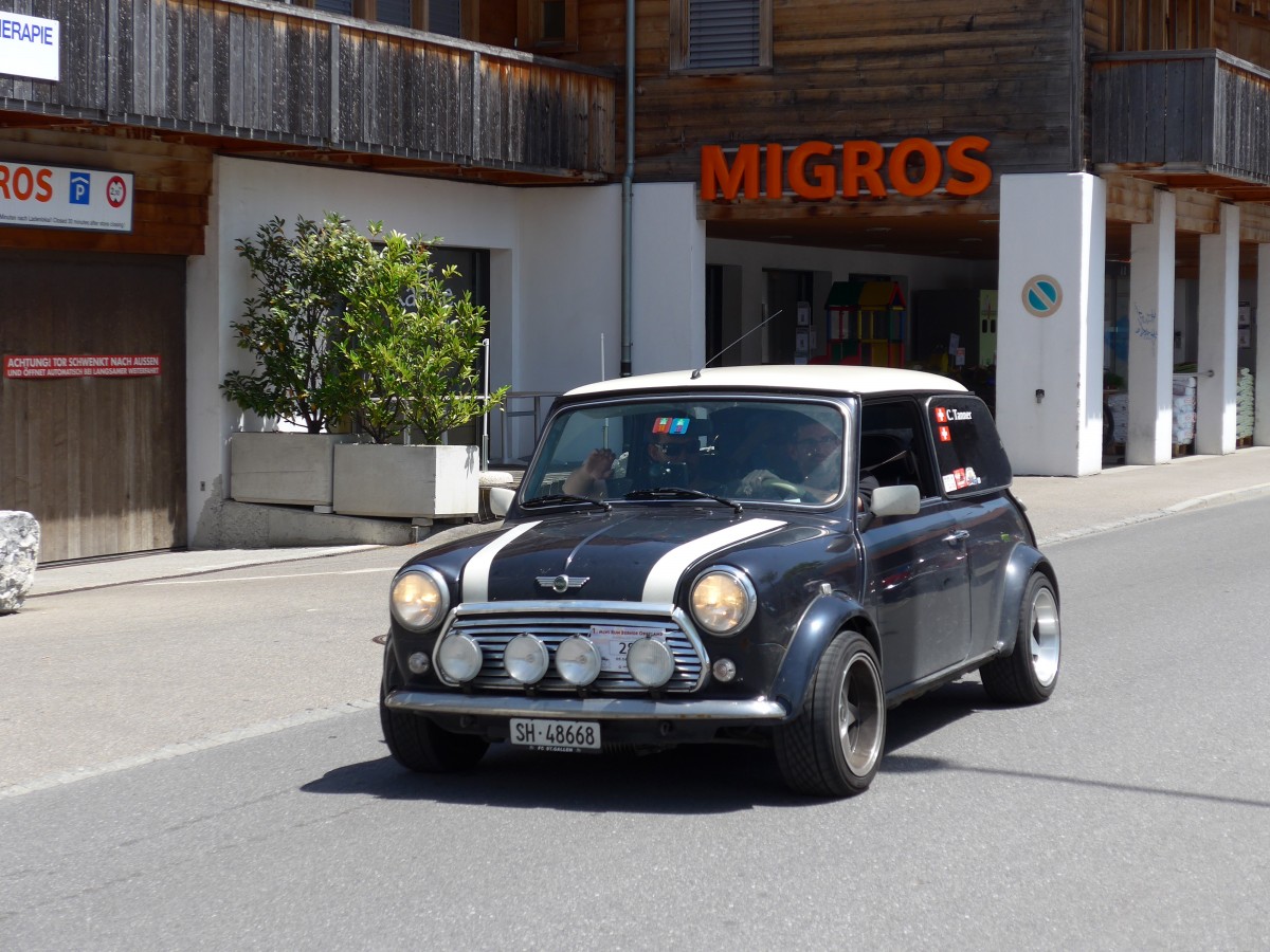 (151'433) - Austin Mini - SH 48'668 - am 8. Juni 2014 in Brienz, Hauptstrasse
