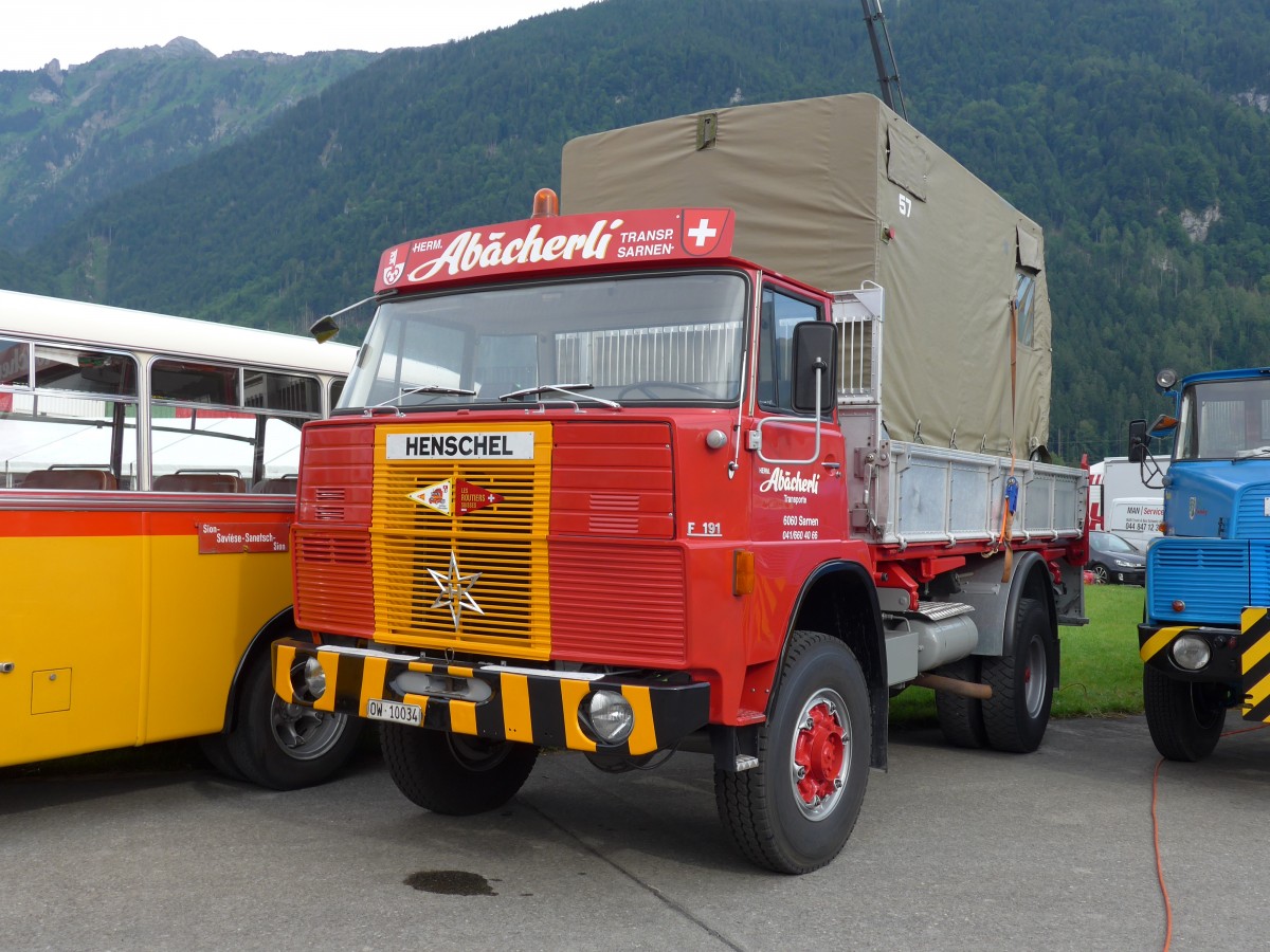 (151'919) - Ab�cherli, Sarnen - OW 10'034 - Henschel am 28. Juni 2014 in Interlaken, Flugplatz