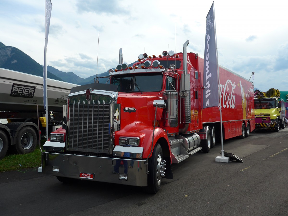 (151'941) - Coca Cola - Kenworth am 28. Juni 2014 in Interlaken, Flugplatz