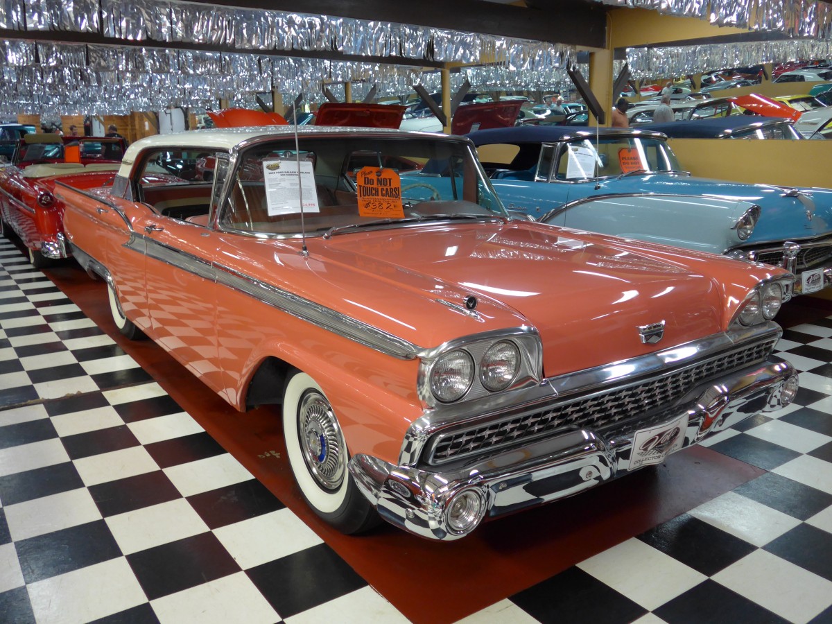 (152'279) - Ford am 9. Juli 2014 in Volo, Auto Museum