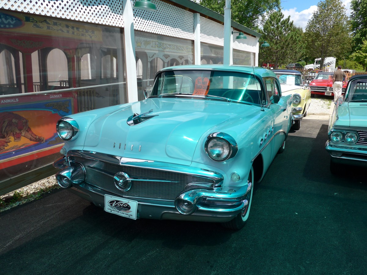 (152'286) - Buick am 9. Juli 2014 in Volo, Auto Museum