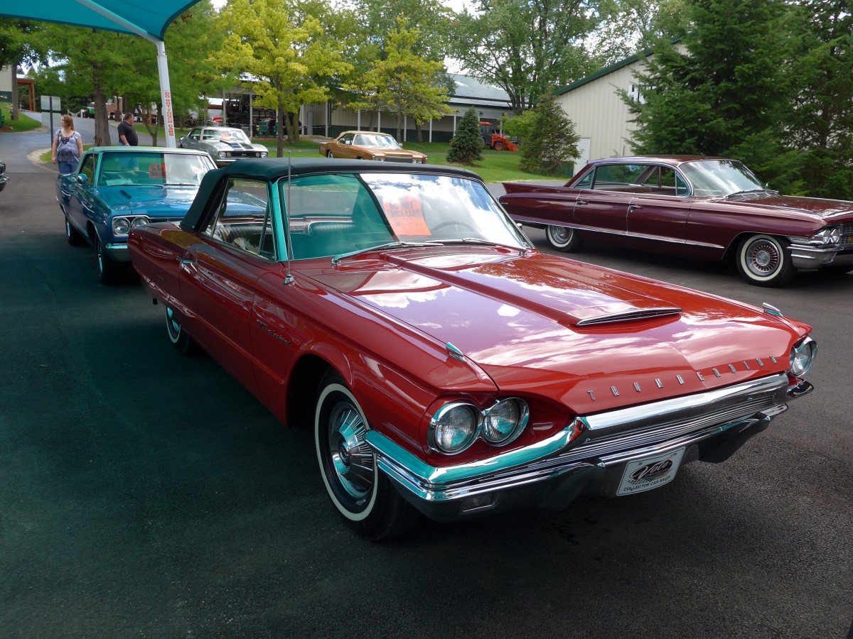 (152'300) - Ford am 9. Juli 2014 in Volo, Auto Museum