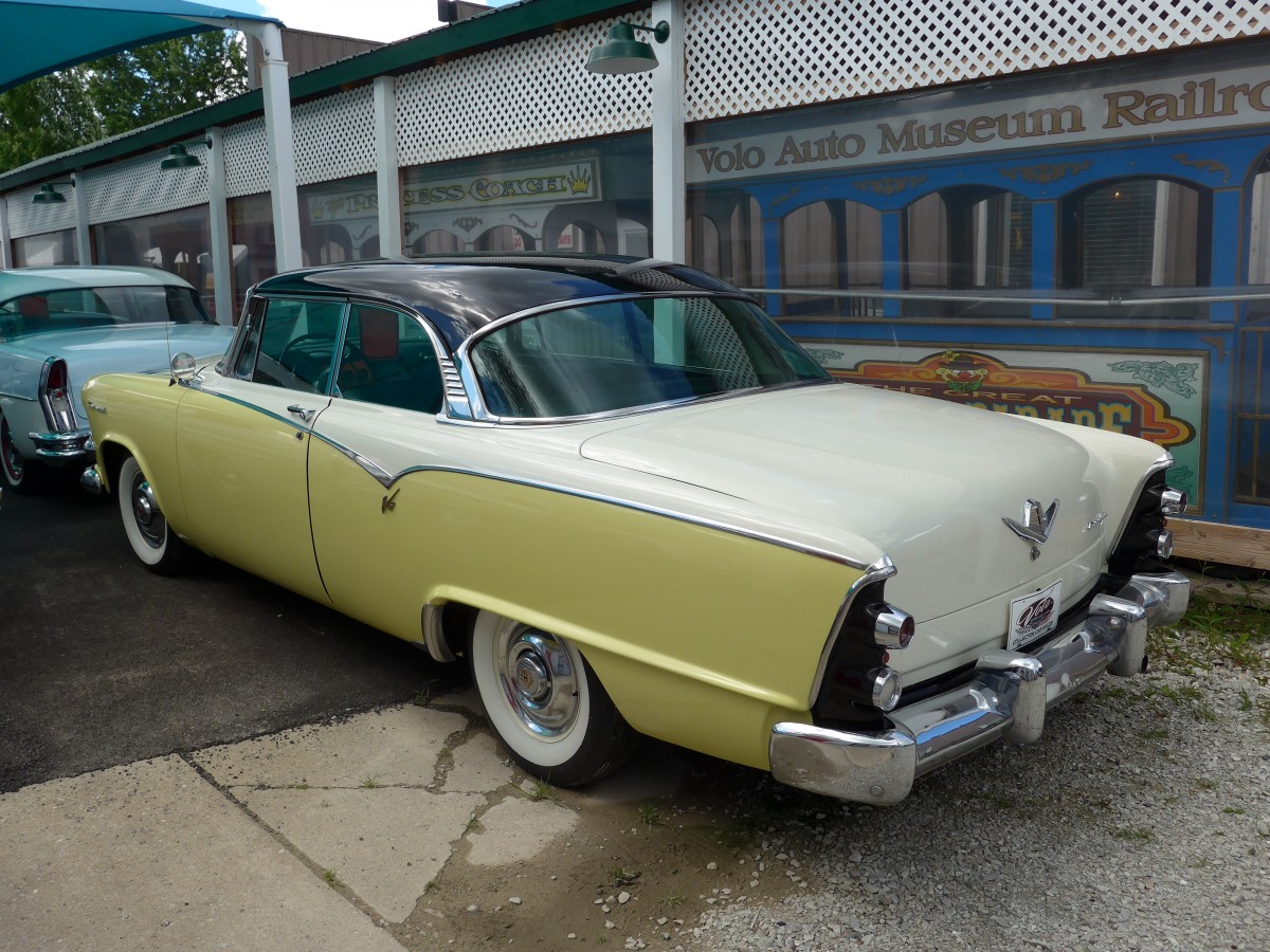 (152'307) - US-Oldtimer am 9. Juli 2014 in Volo, Auto Museum