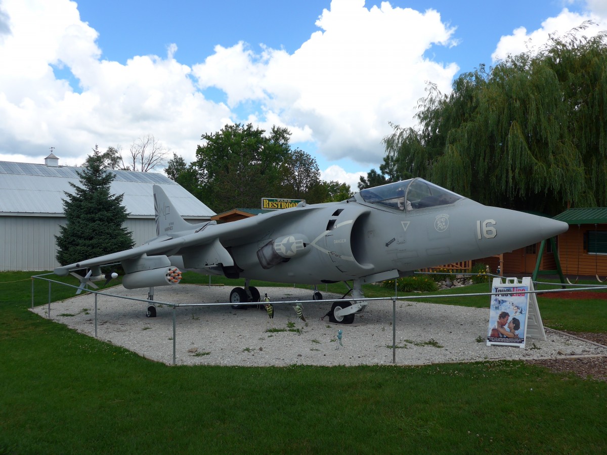 (152'308) - Marines - Nr. 157'946 - am 9. Juli 2014 in Volo, Auto Museum