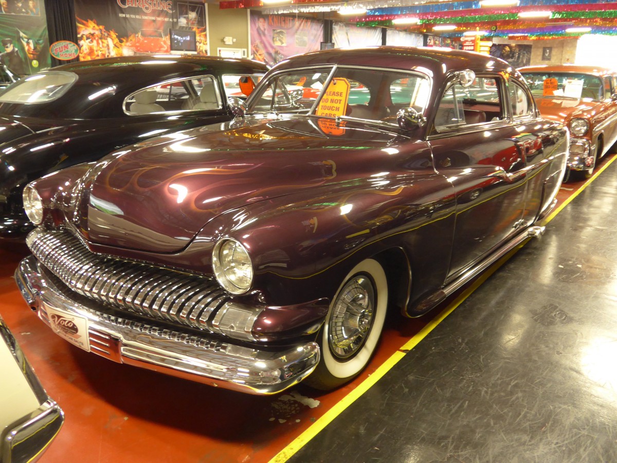 (152'333) - US-Oldtimer am 9. Juli 2014 in Volo, Auto Museum