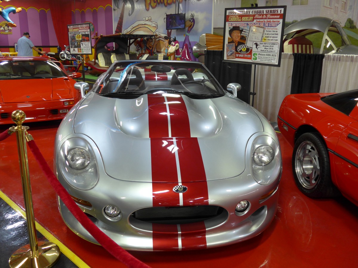 (152'384) - Shelby Cobra Series 1 - Jahrgang 1999 - von  Carroll Shelby  am 9. Juli 2014 in Volo, Auto Museum