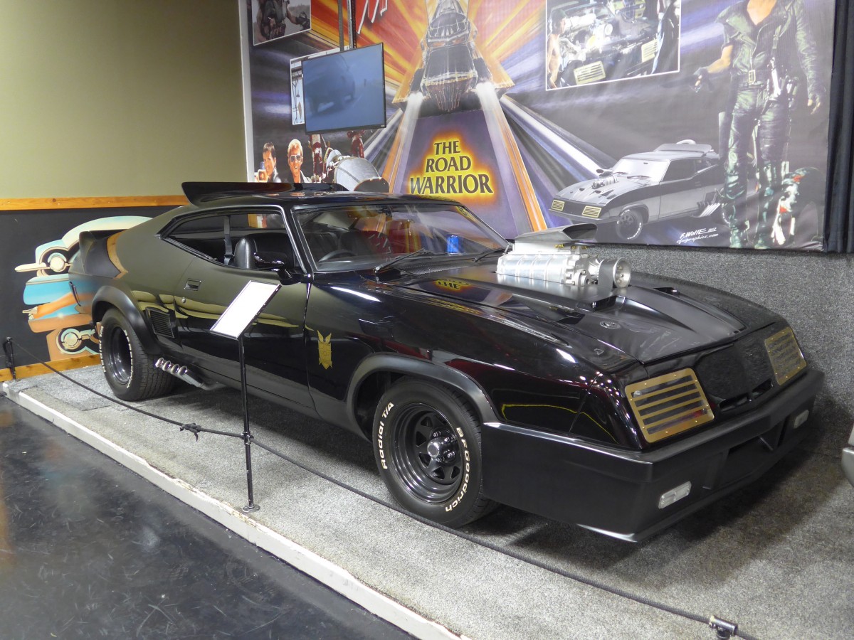 (152'449) - Ford Interceptor - Jahrgang 1975 - von  Mad Max  am 9. Juli 2014 in Volo, Auto Museum