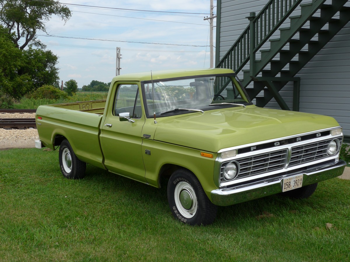 (152'608) - Ford - 158'392 AV - am 11. Juli 2014 in Union, Railway Museum