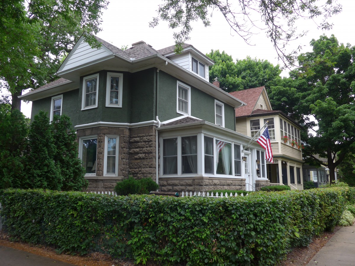 (152'649) - Wohnhaus in Lake Forest am 12. Juli 2014