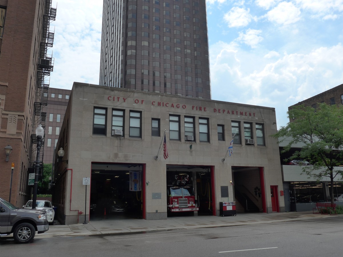 (152'710) - Feuerwehr in Chicago am 14. Juli 2014