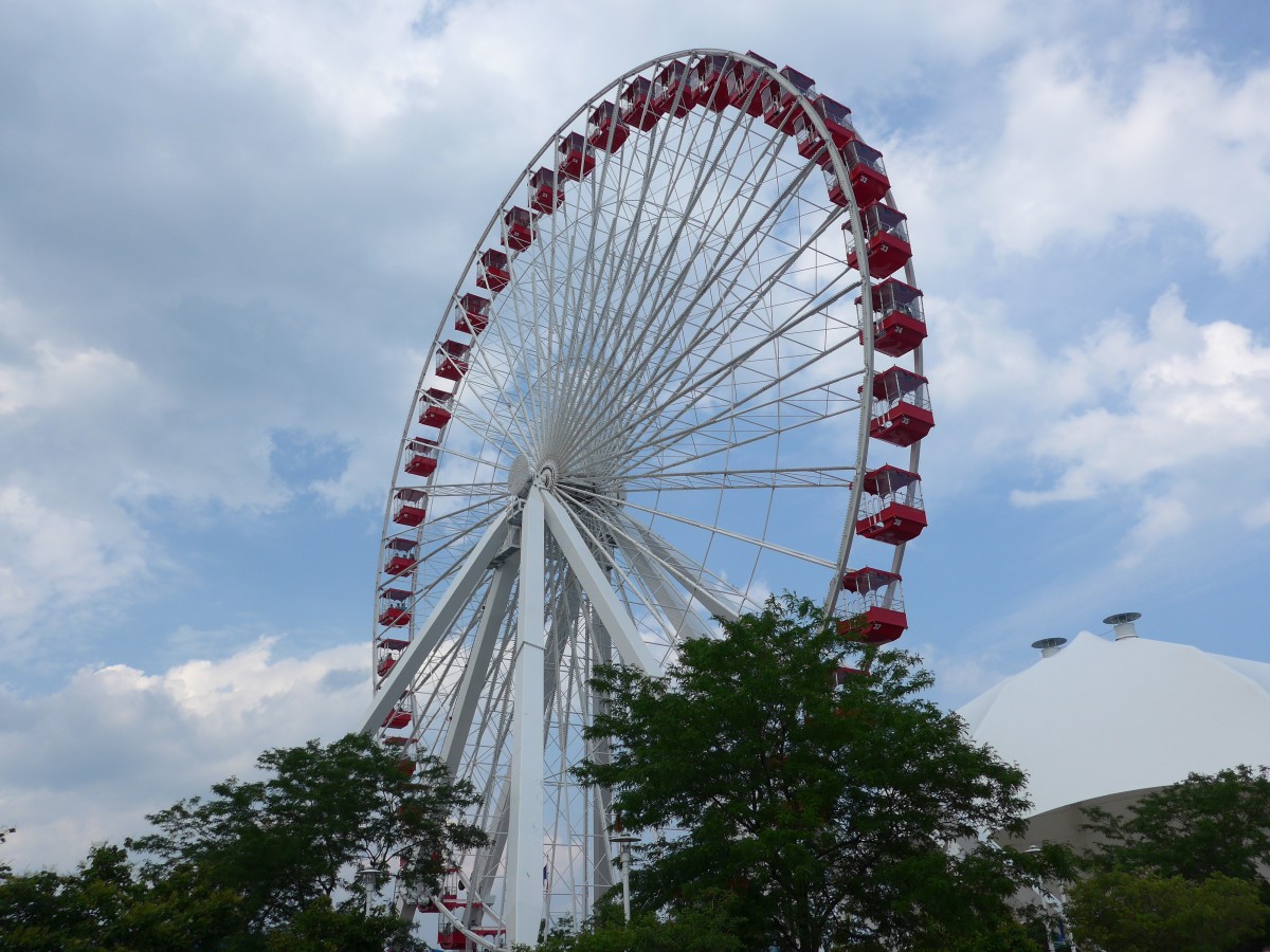 (152'749) - Das Riesenrad im Navy Pier in Chicago am 14. Juli 2014
