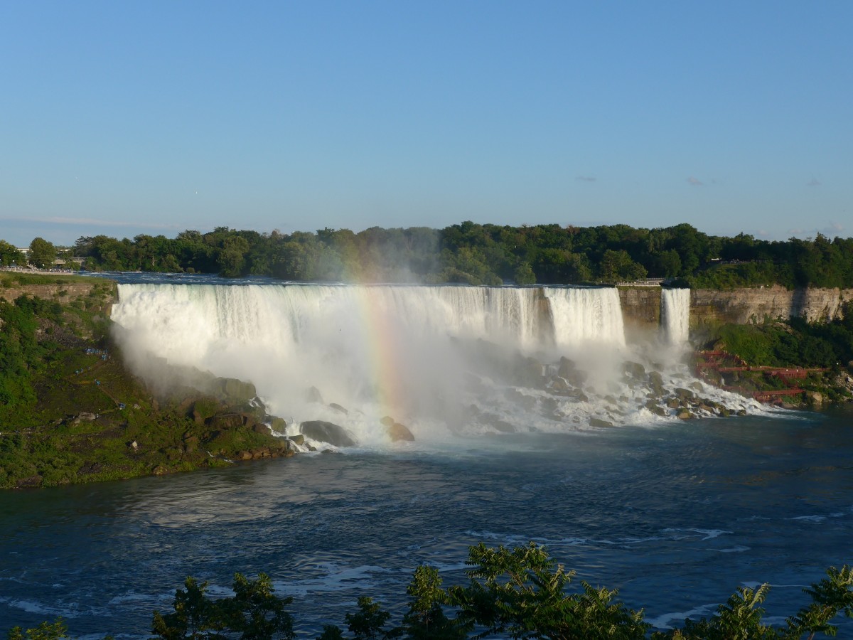 (152'857) - Die Niagara Falls am 15. Juli 2014 in Clifton Hill