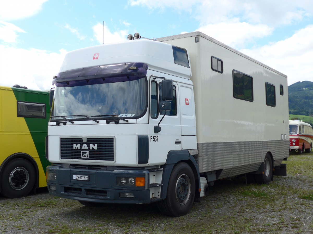 (153'846) - MAN - ZH 517'828 - am 16. August 2014 in Altst�tten, Allmendplatz