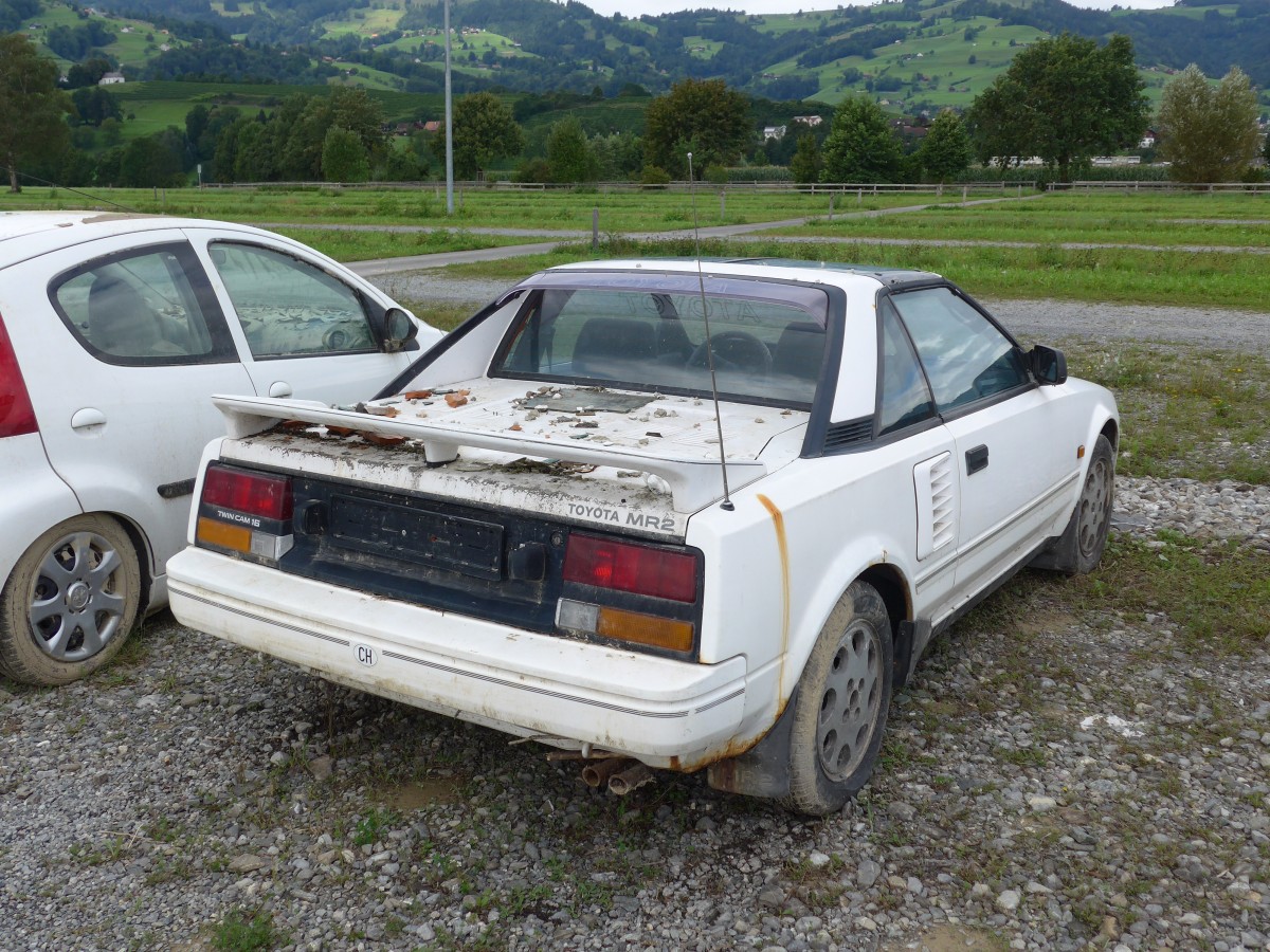 (153'885) - Toyota am 16. August 2014 nach dem Unwetter in Altst�tten, Allmendplatz