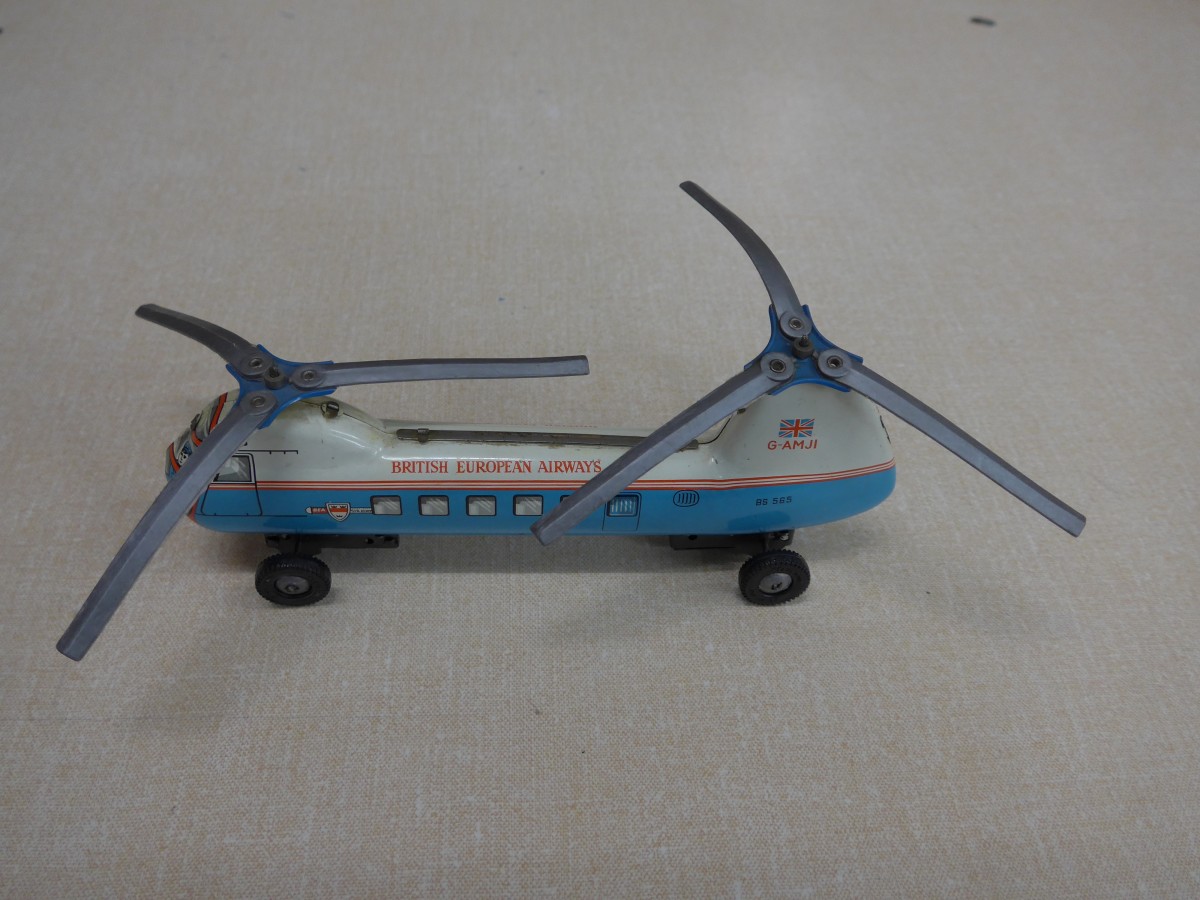 (156'516) - British European Airways - G-AMJI - Blechhelikopter am 13. November 2014 im BrockiShop 