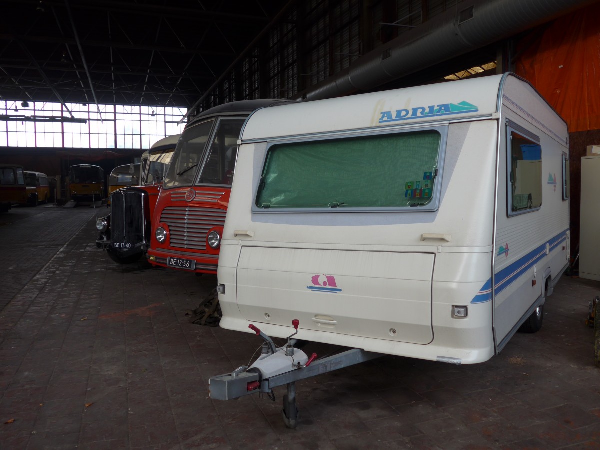 (156'956) - Adria-Wohnwagen - WZ-88-SN - am 20. November 2014 in Drachten, Autobusmuseum