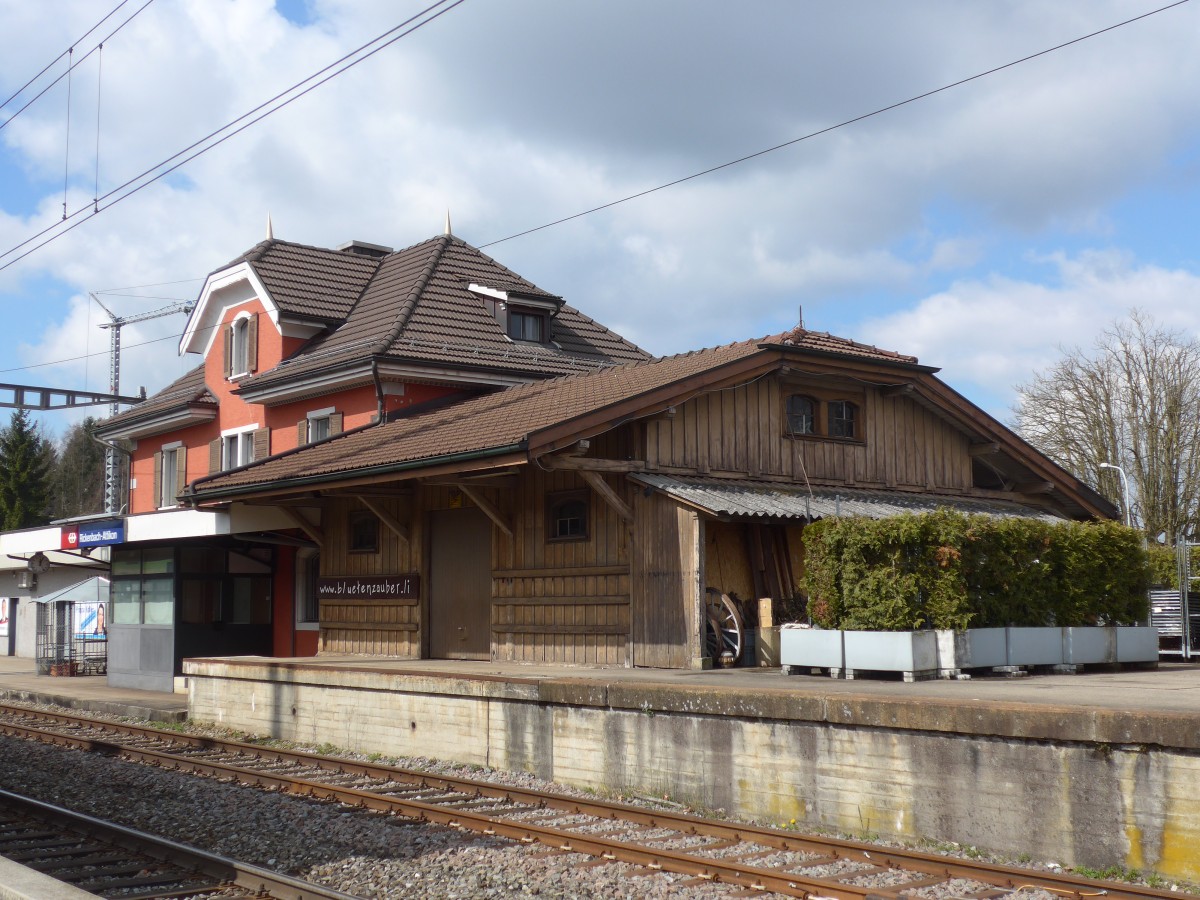 (159'445) - Der Bahnhof von Rickenbach-Attikon am 27. M�rz 2015