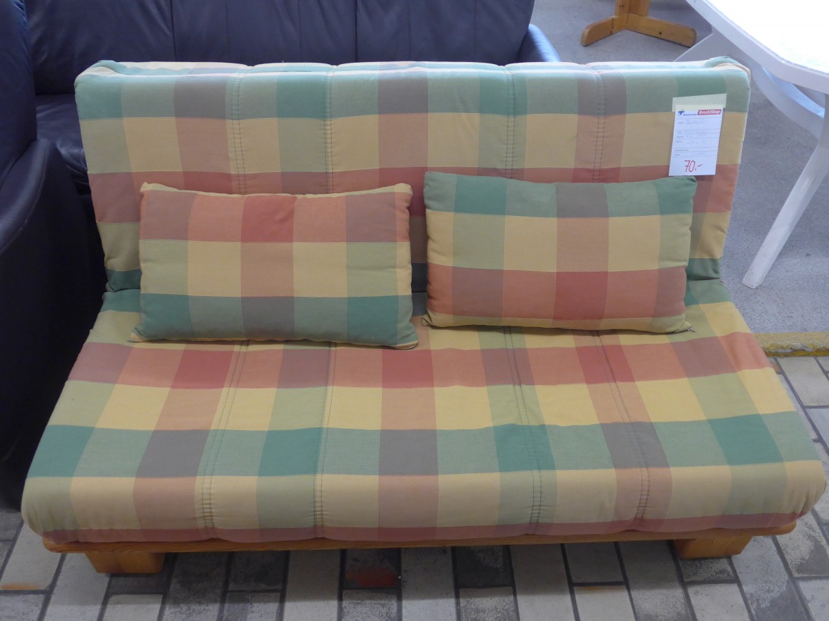 (160'169) - Buntes Bettsofa am 5. Mai 2015 im BrockiShop