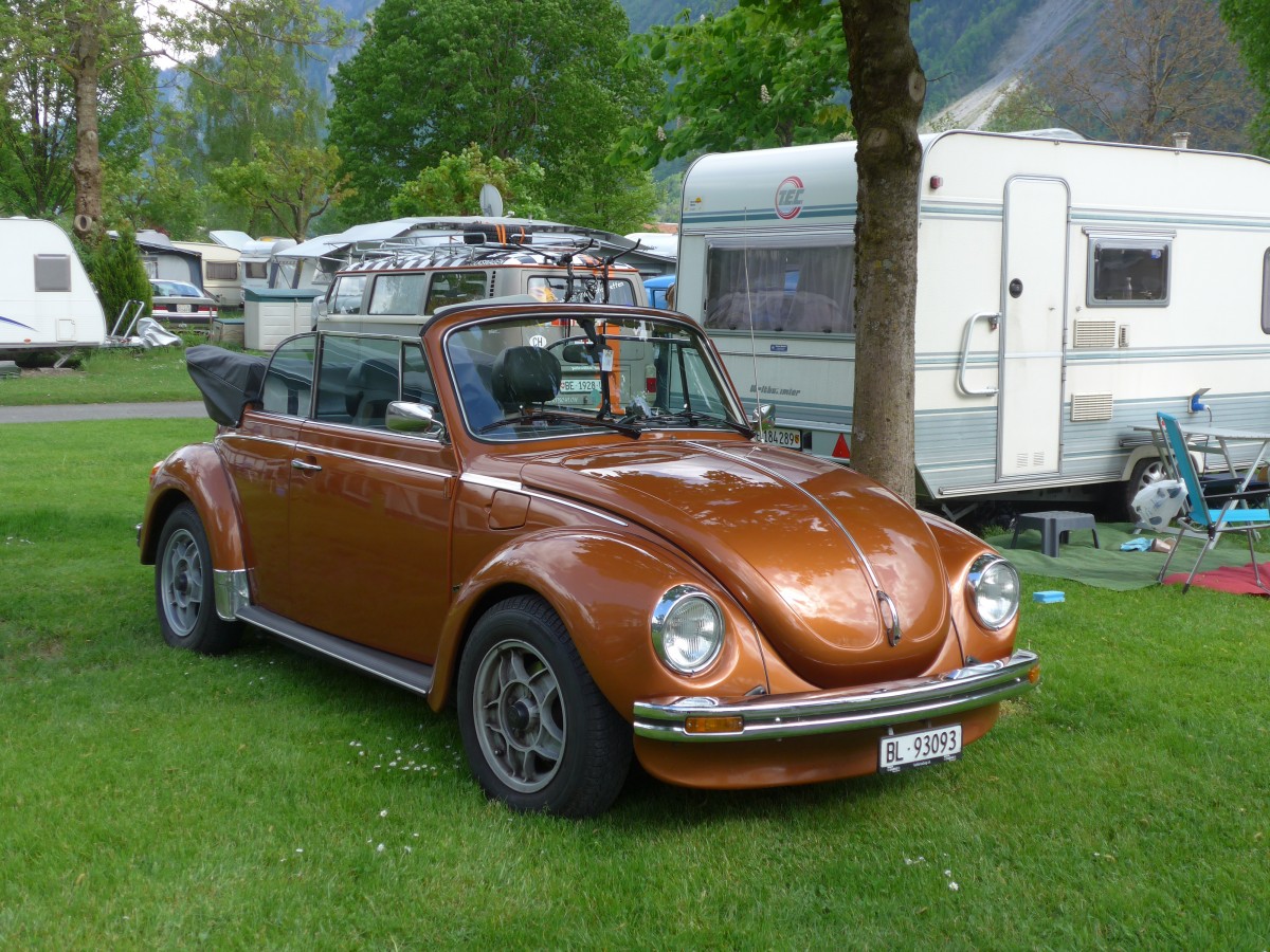 (160'260) - VW-K�fer - BL 93'093 - am 9. Mai 2015 in Brienz, Camping Aaregg