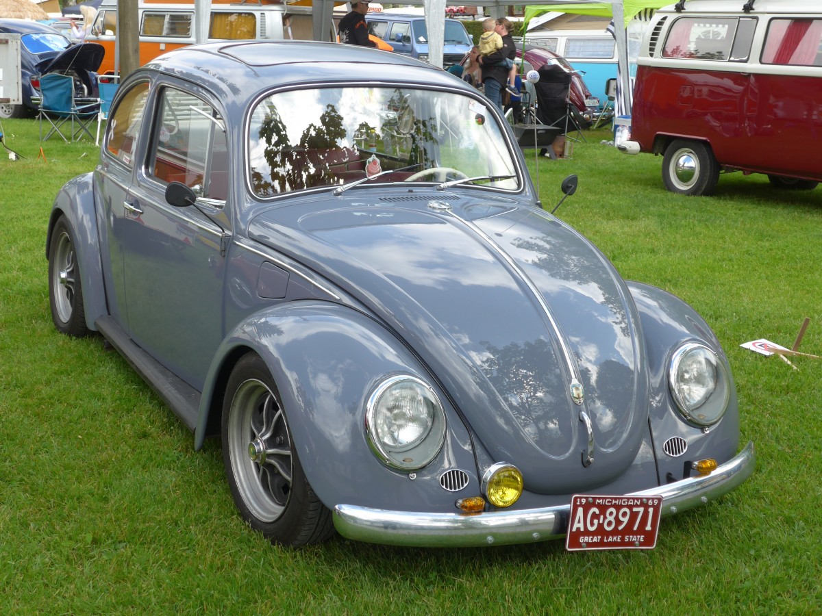 (160'275) - VW-K�fer - AG 8971 - am 9. Mai 2015 in Brienz, Camping Aaregg