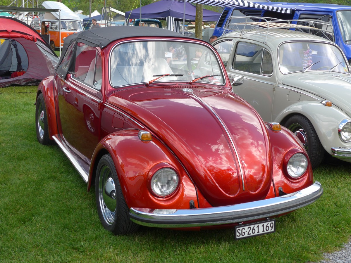 (160'296) - VW-K�fer - SG 261'169 - am 9. Mai 2015 in Brienz, Camping Aaregg