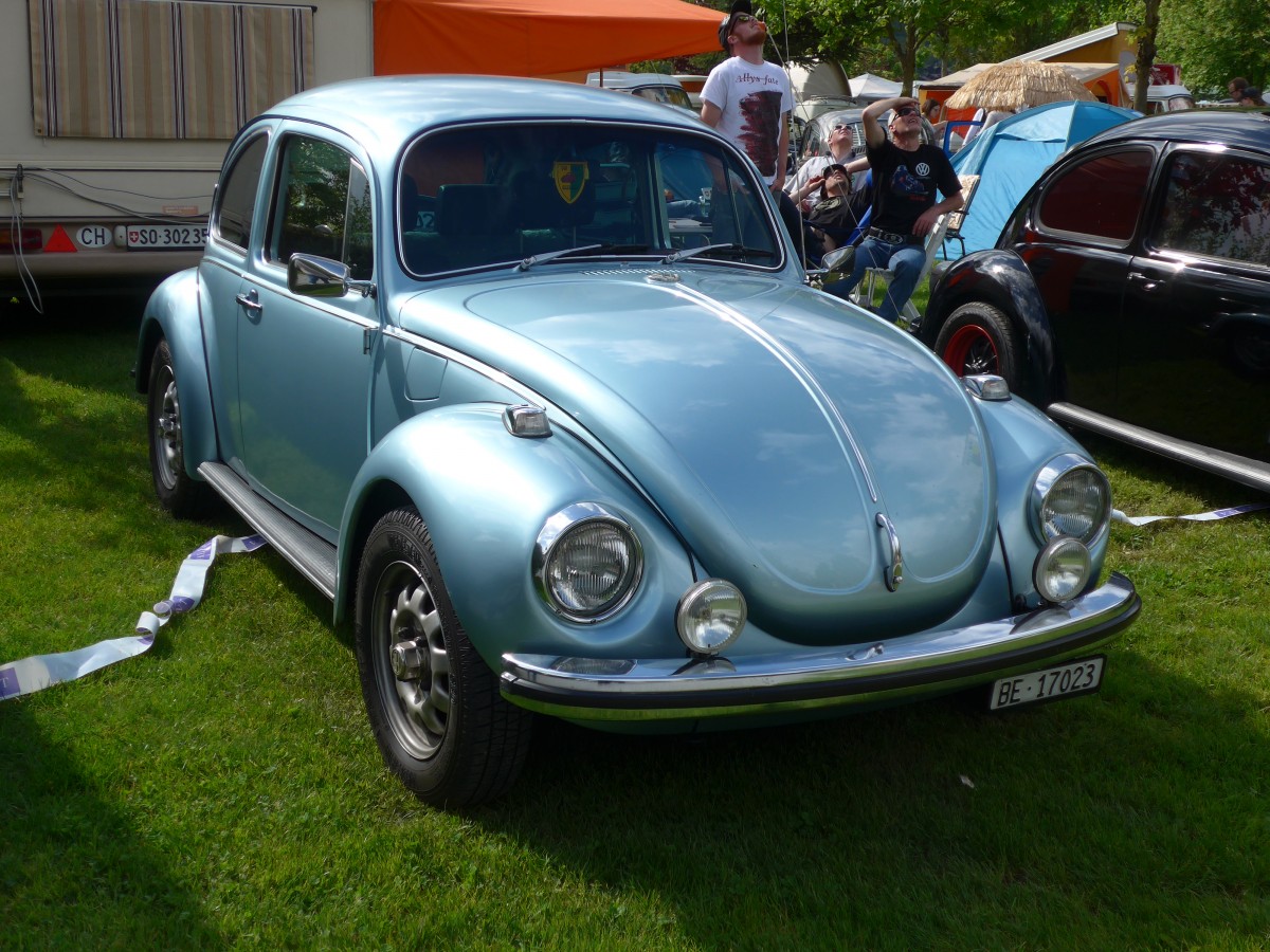 (160'304) - VW-K�fer - BE 17'023 - am 9. Mai 2015 in Brienz, Camping Aaregg