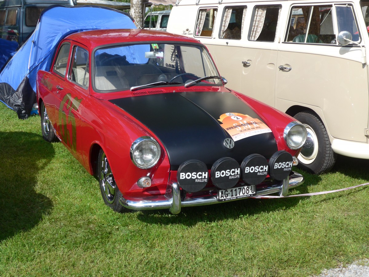 (160'329) - Volkswagen - AG 11'708 U - am 9. Mai 2015 in Brienz, Camping Aaregg