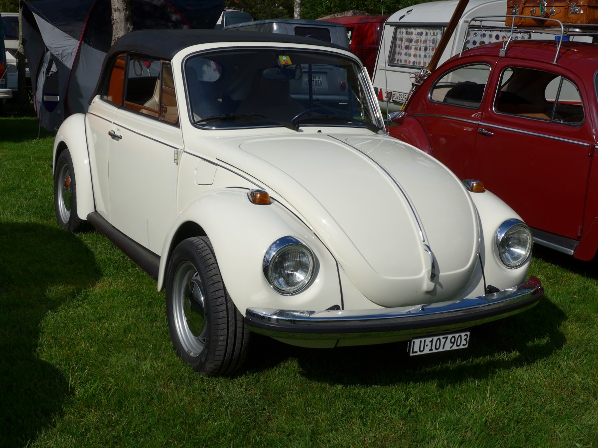 (160'351) - VW-K�fer - LU 107'903 - am 9. Mai 2015 in Brienz, Camping Aaregg