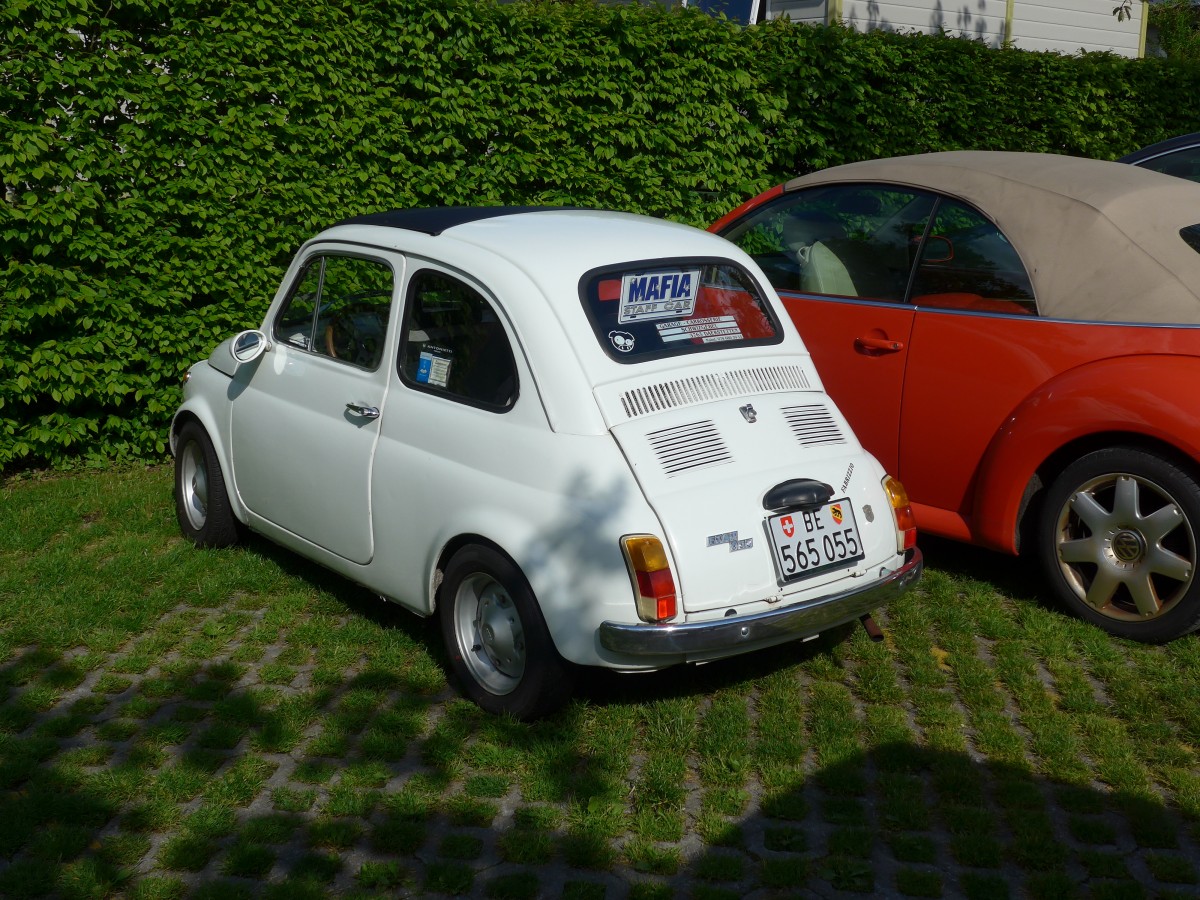 (160'358) - Fiat 500 - BE 565'055 - am 9. Mai 2015 in Brienz, Camping Aaregg