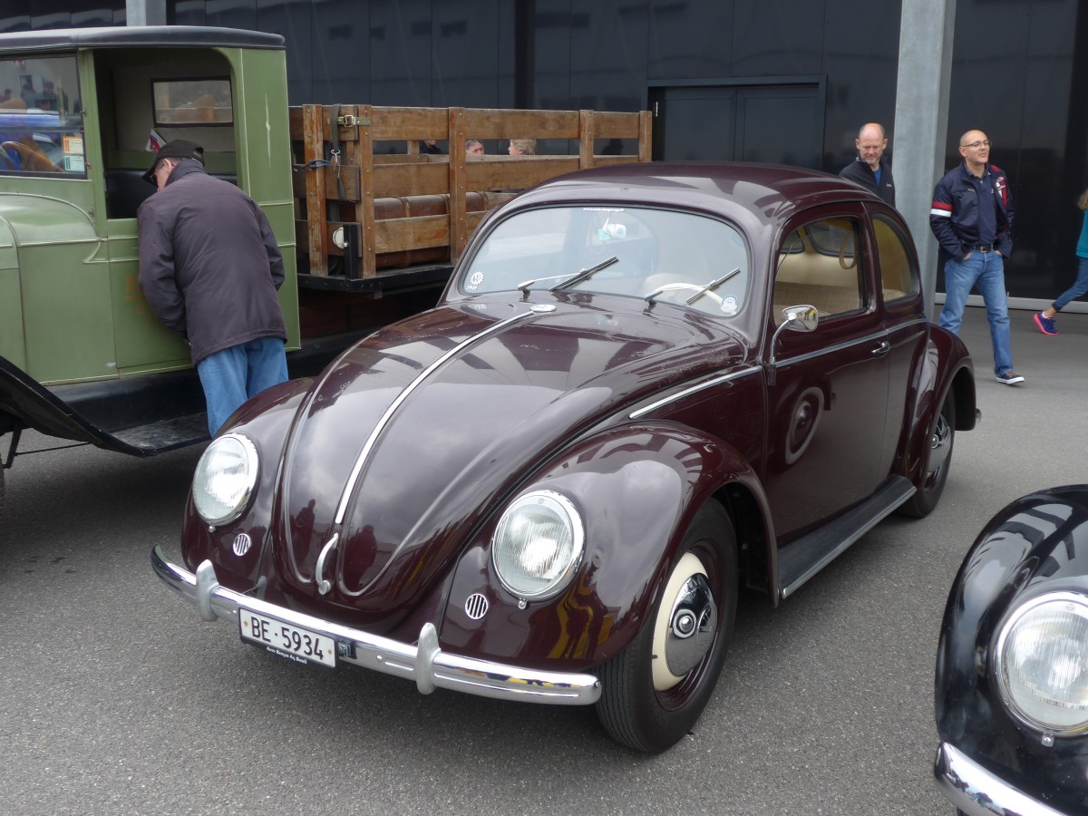 (160'740) - VW-K�fer - BE 5934 - am 23. Mai 2015 in Thun, Arena Thun