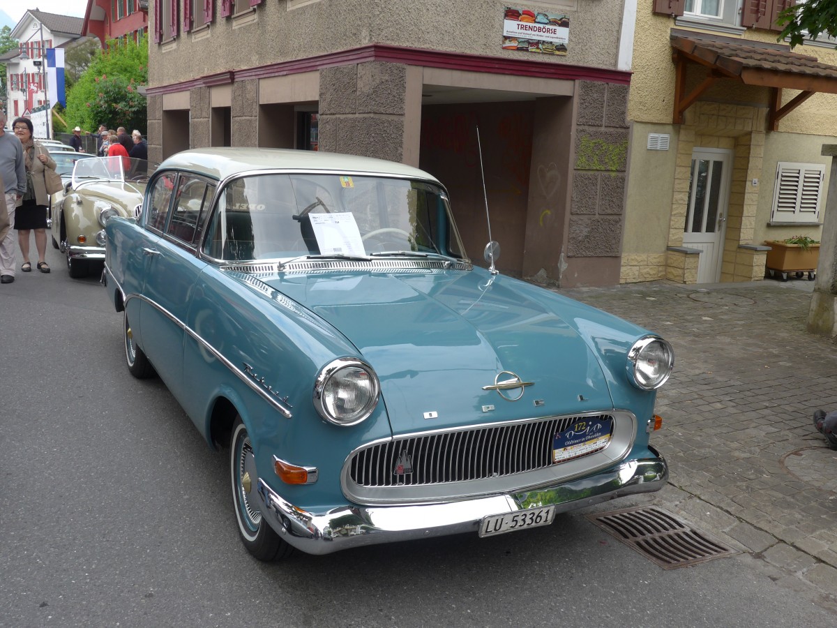 (160'855) - Opel - LU 53'361 - am 24. Mai 2015 in Sarnen, OiO
