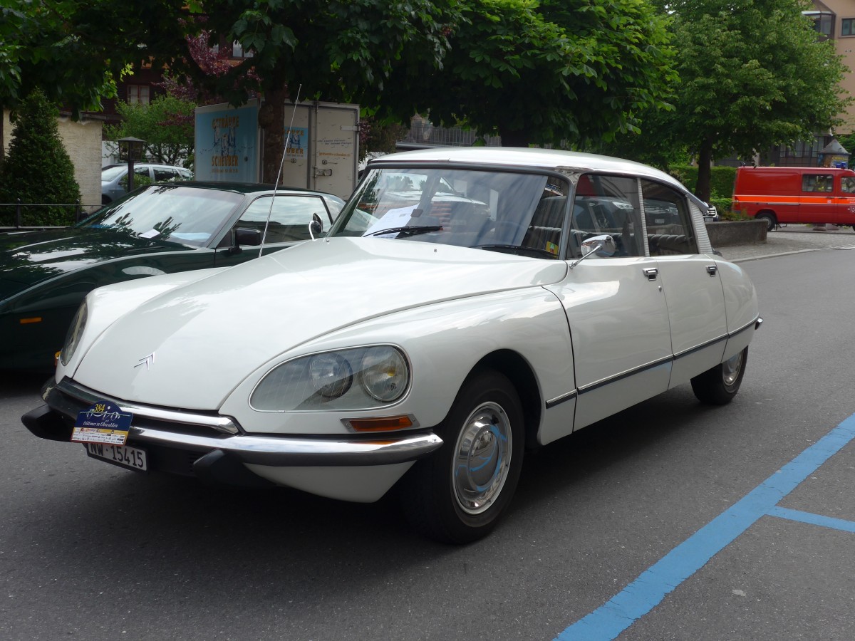 (160'866) - Citro�n - NW 15'415 - am 24. Mai 2015 in Sarnen, OiO
