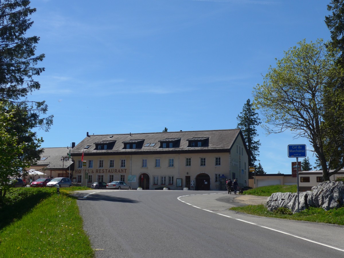 (161'374) - Hotel & Restaurant am 28. Mai 2015 auf dem Col Le Marchairuz