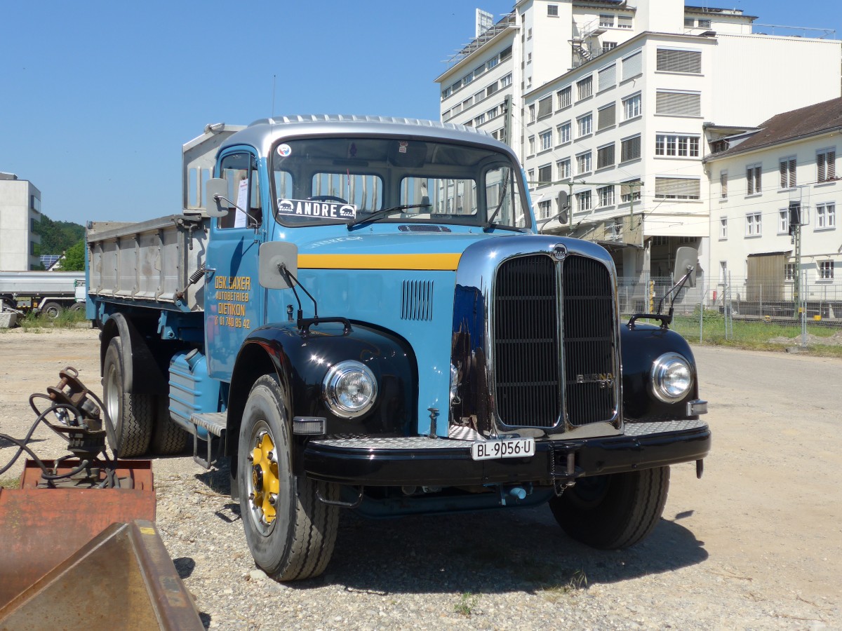 (161'766) - Saxer, Dietikon - BL 9056 U - Berna am 6. Juni 2015 in Thayngen, Saurertreffen
