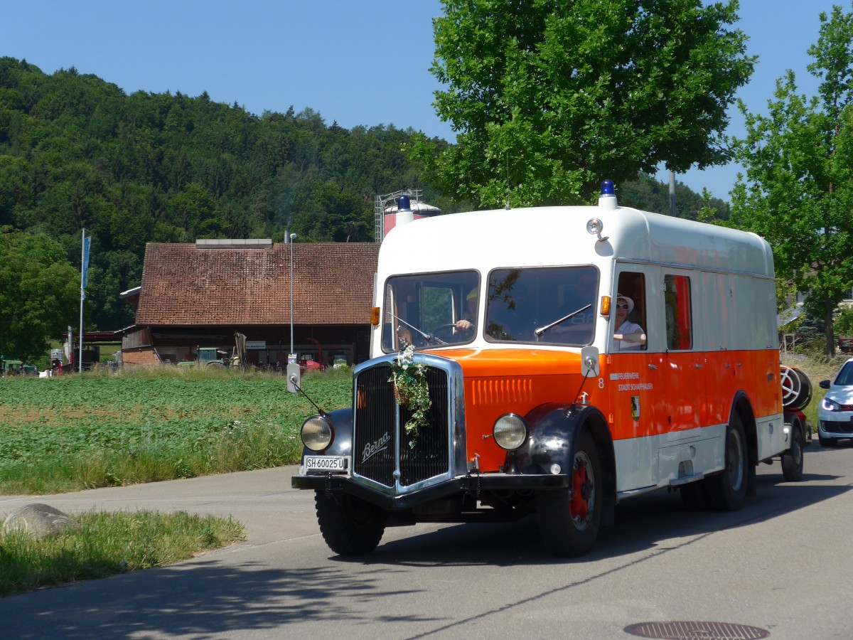 (161'850) - Feuerwehr, Schaffhausen - Nr. 8/SH 60'025 U - Berna am 6. Juni 2015 in Thayngen, Saurertreffen