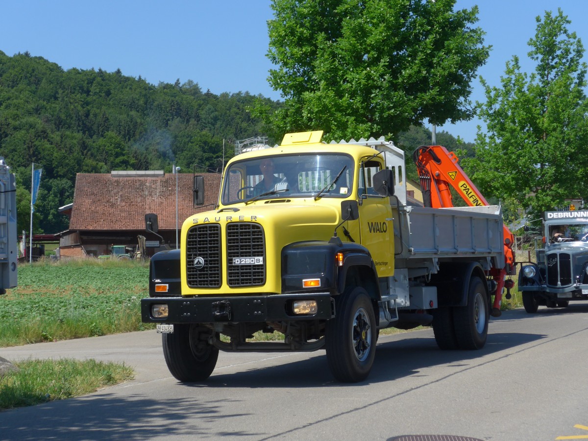 (161'852) - Walo Bertschinger - ZH 414'821 - Saurer am 6. Juni 2015 in Thayngen, Saurertreffen
