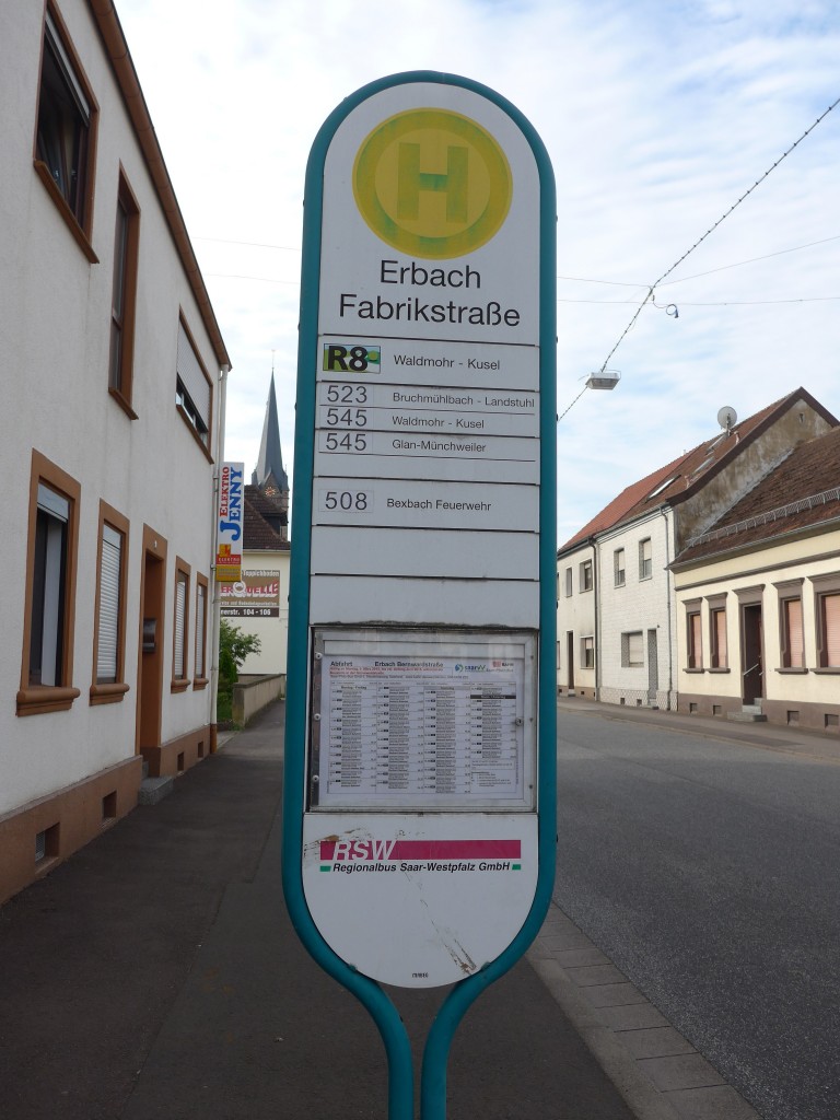 (162'560) - Bus-Haltestelle - Erbach, Fabrikstrasse - am 25. Juni 2015