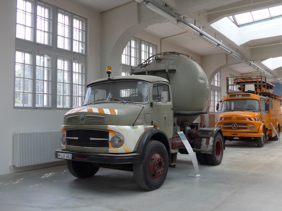 (162'813) - SWM M�nchen - M-LV 462 - Mercedes am 28. Juni 2015 in M�nchen, MVG-Museum