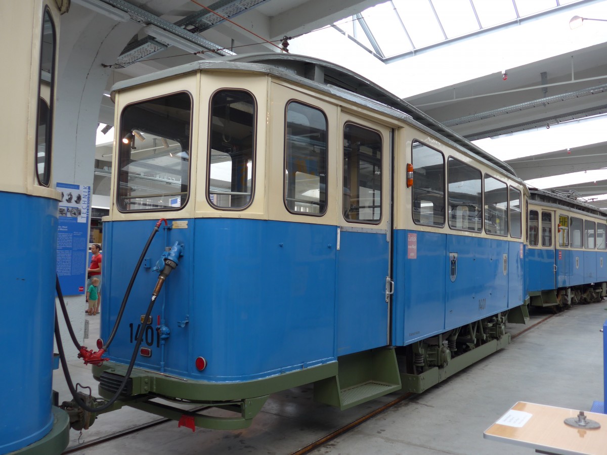 (162'830) - MVG-Tram - Nr. 1401 - am 28. Juni 2015 in M�nchen, MVG-Museum